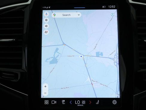 Used 2024 Volvo XC90 T8 Plus w/ Protection Package Premier image 15