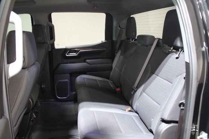 Used 2024 Chevrolet Silverado 1500 RST w/ Z71 Off-Road Package AWD/4WD image 22