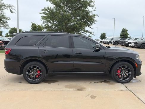 Used 2024 Dodge Durango R/T RWD image 10