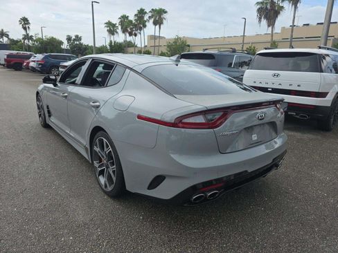 Used 2018 Kia Stinger GT1 RWD image 3