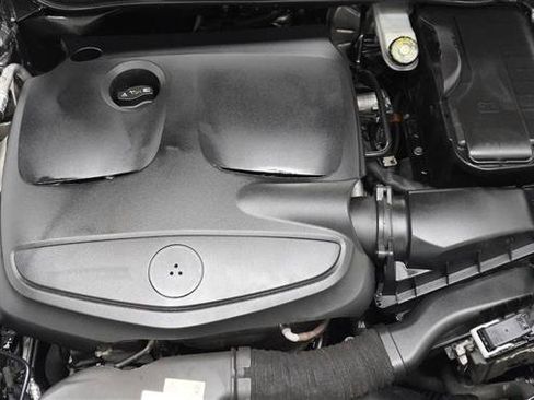 Used 2018 Mercedes-Benz CLA 250 image 34