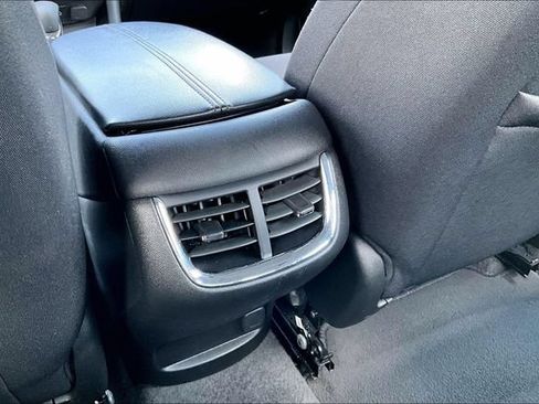 Used 2024 Chevrolet Malibu LT FWD image 10