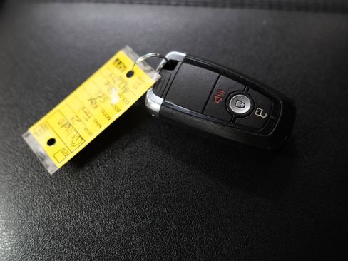 Used 2023 Ford Edge SEL AWD/4WD image 28