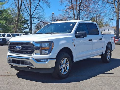 Certified 2023 Ford F150 XLT w/ Trailer Tow Package AWD/4WD image 3