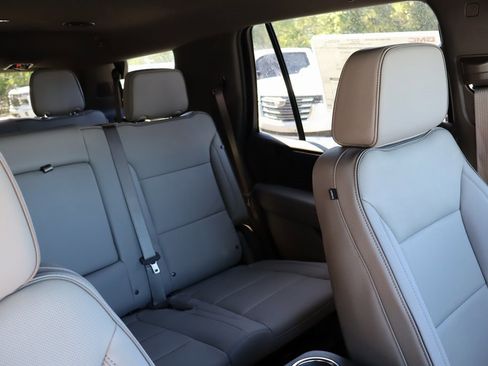 New 2026 GMC Yukon Elevation w/ LPO, Floor Liner Package image 26