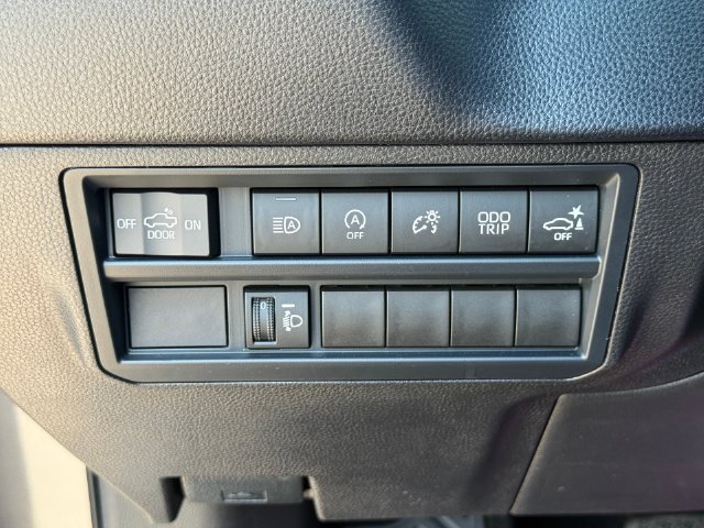 Used 2026 Toyota Tundra SR5 w/ SR5 Convenience Package AWD/4WD image 23
