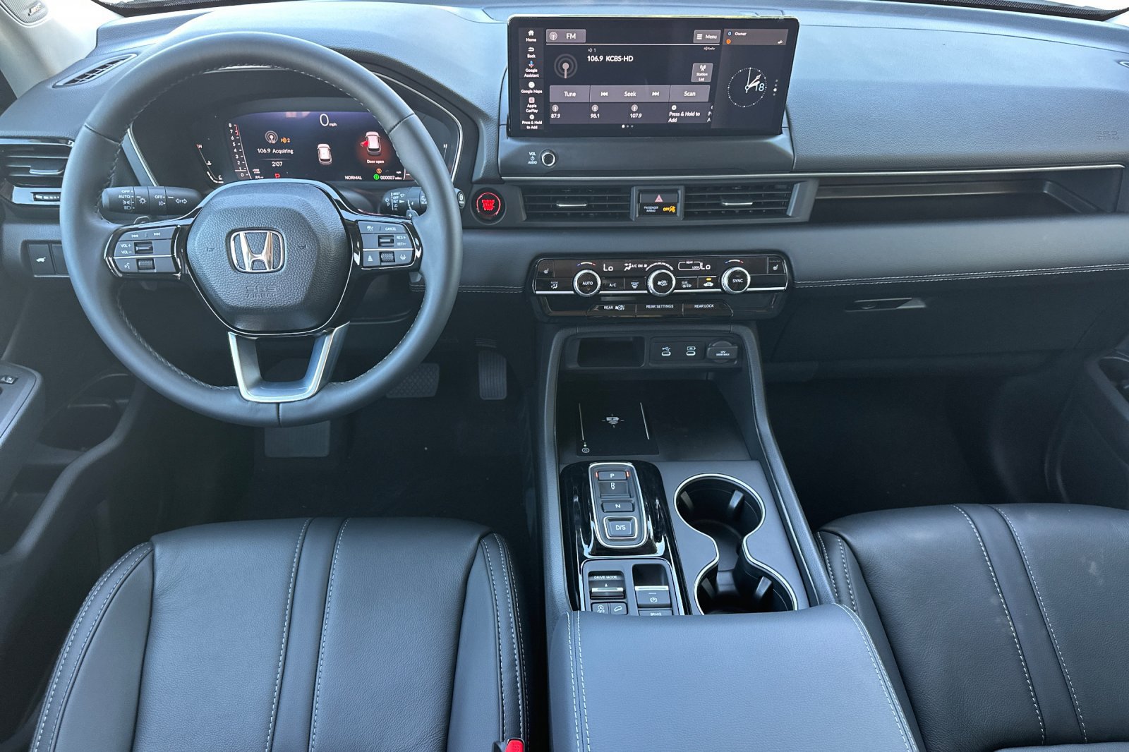 New 2026 Honda Pilot Touring image 14