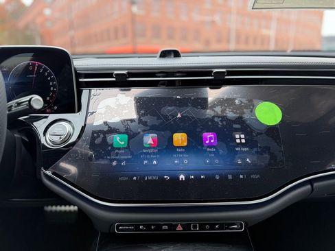 New 2026 Mercedes-Benz E 53 AMG e 4MATIC Sedan image 28