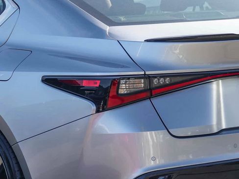 Used 2023 Lexus IS 350 F Sport image 7
