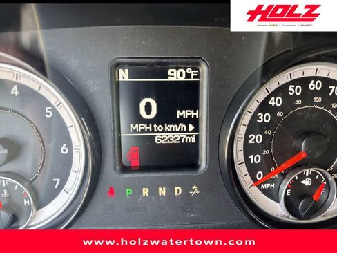 Used 2023 RAM 1500 Classic SLT AWD/4WD image 8
