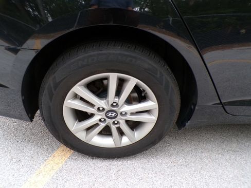 Used 2015 Hyundai Sonata SE FWD image 20
