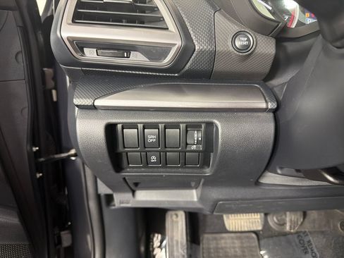 Used 2022 Subaru Forester Premium AWD/4WD image 16