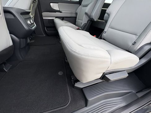 New 2026 Ford Expedition Max Active image 21