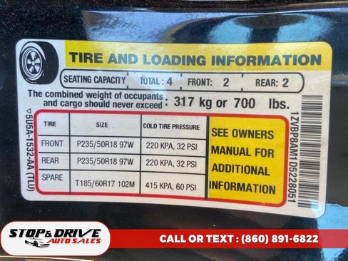 Used 2013 Ford Mustang Premium image 19