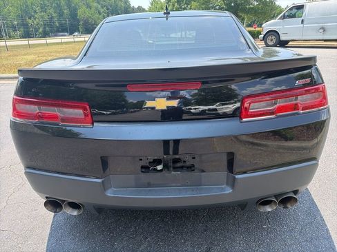 Used 2015 Chevrolet Camaro SS w/ SS Performance Package RWD image 8