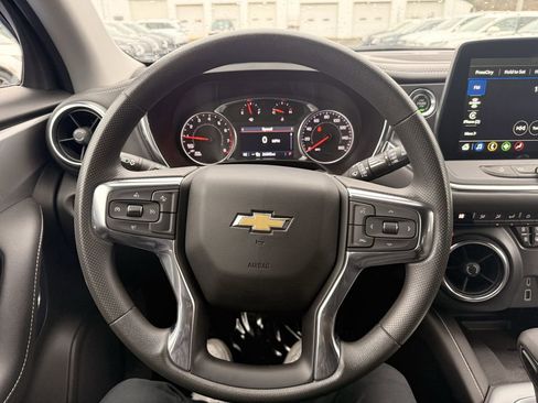 Used 2024 Chevrolet Blazer LT w/ Convenience Package image 22