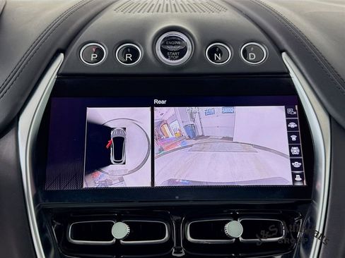 Used 2022 Aston Martin DBX image 20