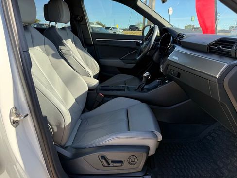 Used 2023 Audi Q3 2.0T Premium Plus w/ Premium Plus Package image 36