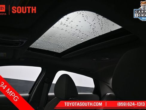 Used 2025 Hyundai Elantra SEL FWD image 23