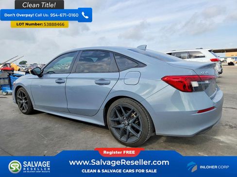 Used 2024 Honda Civic Sport image 3