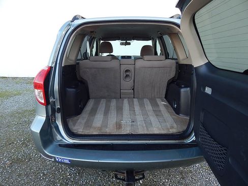 Used 2007 Toyota RAV4 4WD image 17