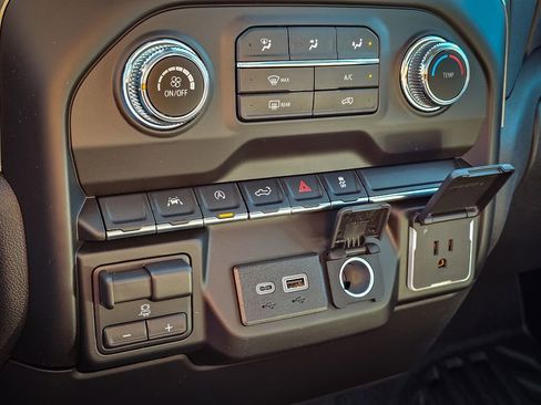 New 2026 GMC Sierra 1500 Pro w/ Pro Value Package AWD/4WD image 25