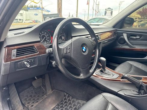 Used 2011 BMW 328i xDrive Sedan image 5
