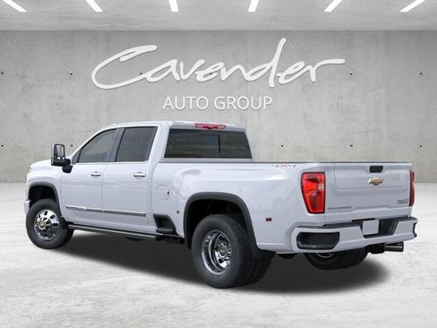 New 2026 Chevrolet Silverado 3500 High Country w/ High Country Premium Package AWD/4WD image 3