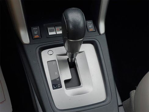 Used 2016 Subaru Forester 2.5i Limited image 30