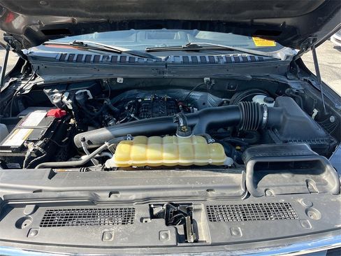 Used 2021 Ford Expedition Max XLT image 33