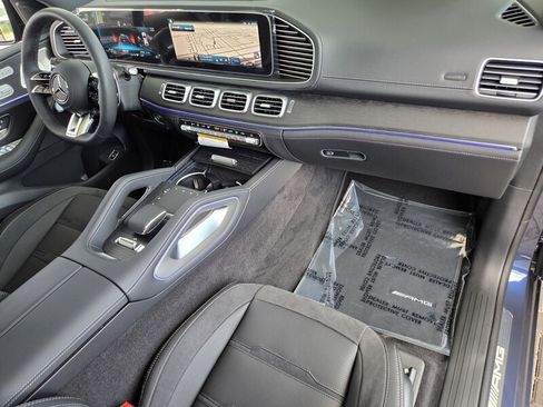 New 2026 Mercedes-Benz GLE 53 AMG 4MATIC Coupe image 17
