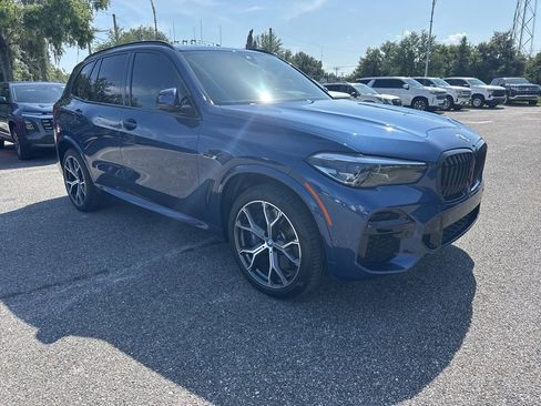 Used 2022 BMW X5 xDrive45e w/ M Sport Package image 4