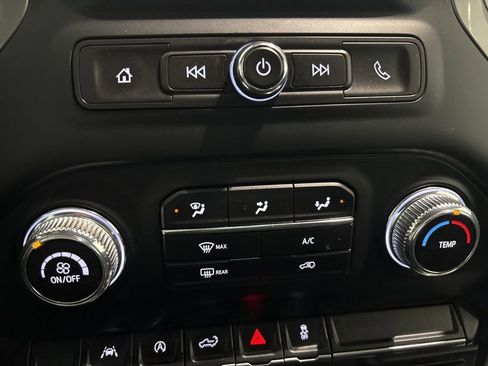 Certified 2022 GMC Sierra 1500 Pro w/ Pro Value Package image 30