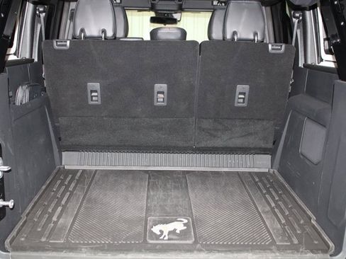 Used 2024 Ford Bronco Wildtrak image 7