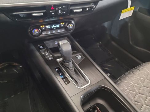 New 2026 Nissan Kicks SV w/ SV Premium Package image 20