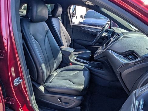 Used 2015 Lincoln MKC FWD image 18