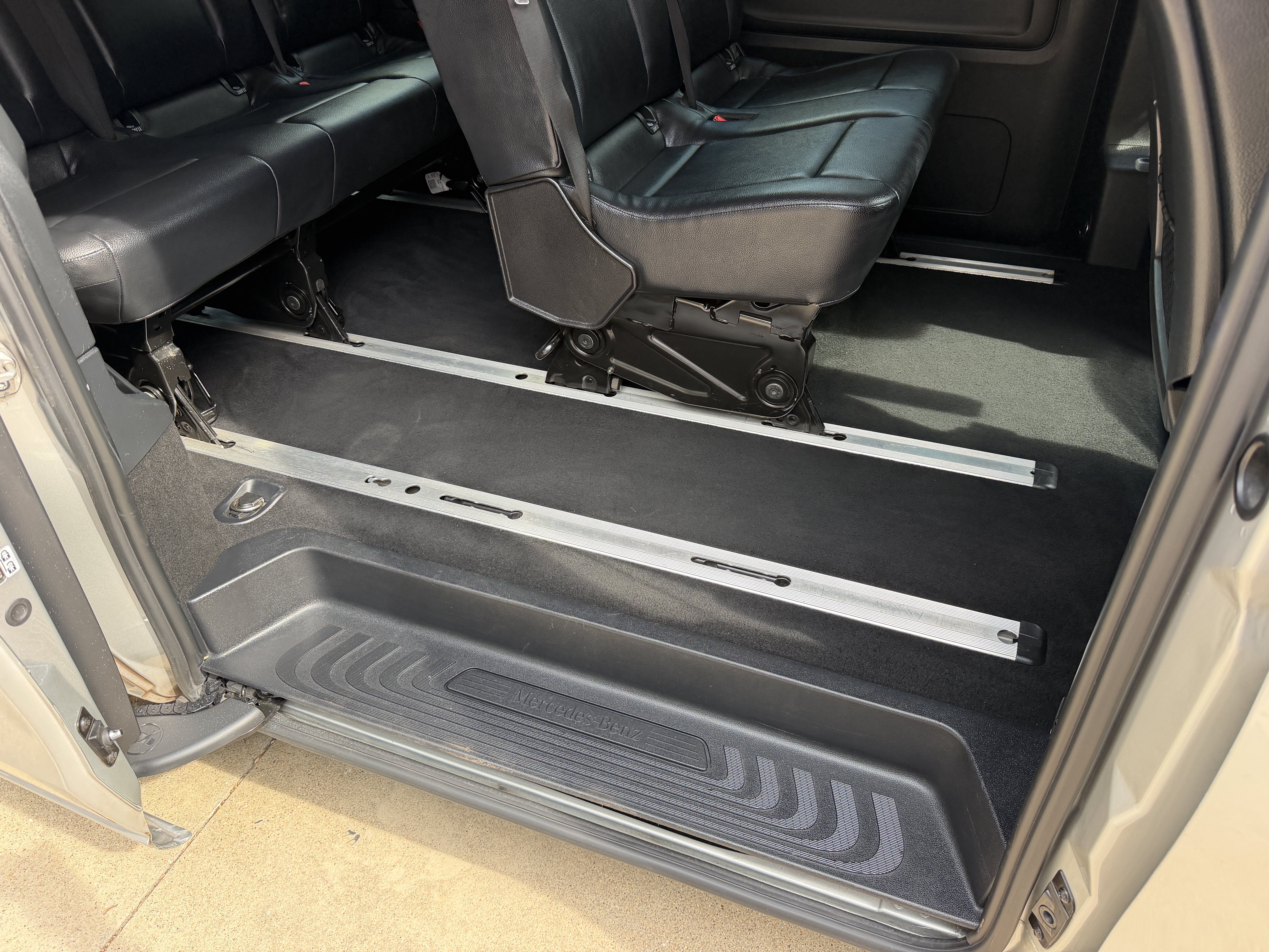 Used 2016 Mercedes-Benz Metris Passenger image 12