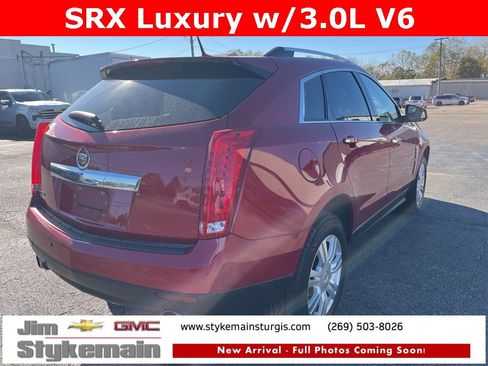 Used 2010 Cadillac SRX Luxury image 5