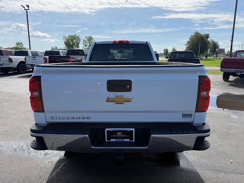 Used 2017 Chevrolet Silverado 2500 W/T w/ WT Convenience Package AWD/4WD image 4