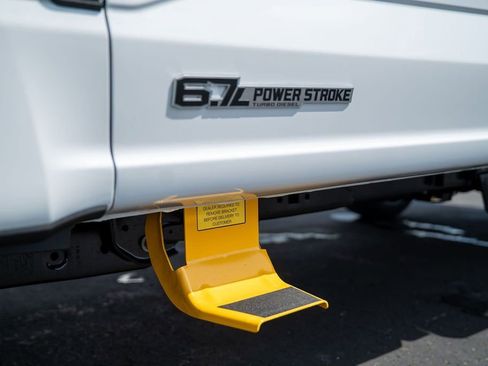 New 2025 Ford F250 XL AWD/4WD image 10