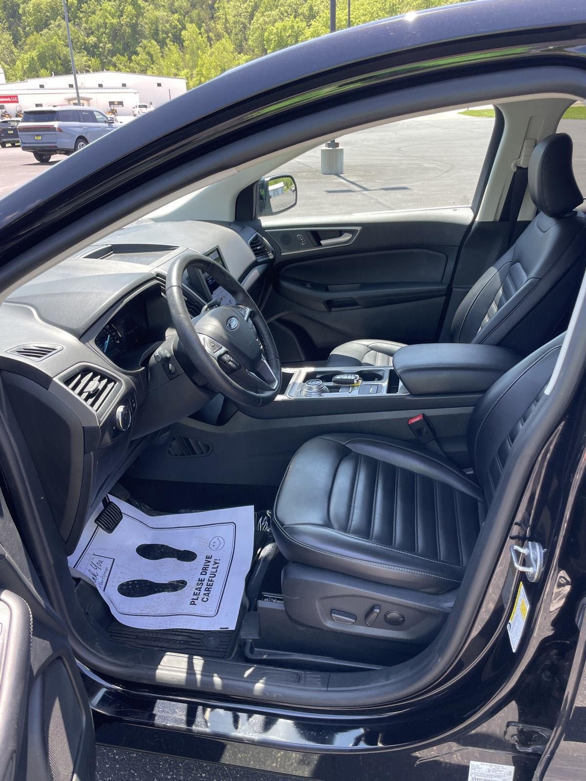 Certified 2024 Ford Edge SEL w/ Convenience Package AWD/4WD image 17