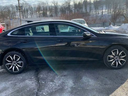 Used 2022 Chevrolet Malibu RS image 9