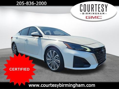 Used 2025 Nissan Altima 2.5 SL FWD image 1