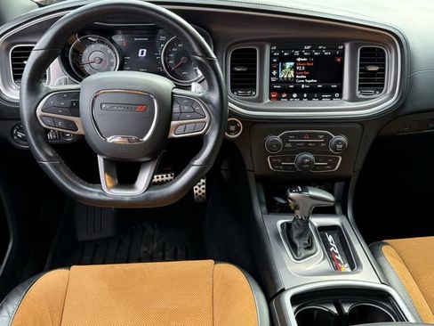 Used 2021 Dodge Charger Scat Pack RWD image 9