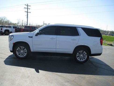 Used 2021 GMC Yukon SLE image 10