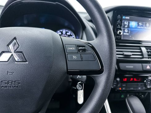 Used 2022 Ford Escape SE w/ Convenience Package FWD image 24