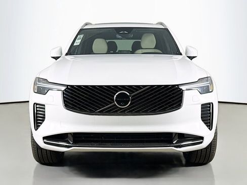 New 2026 Volvo XC90 T8 Plus w/ Protection Package Premier image 2