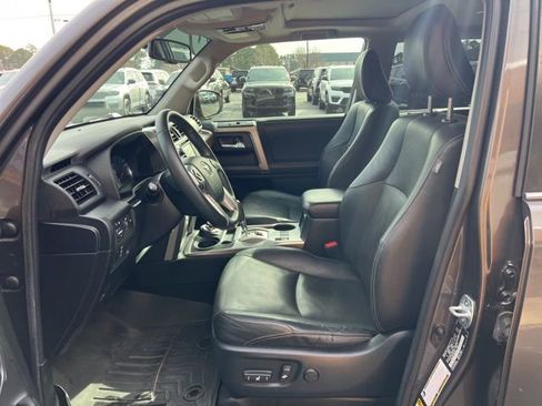 Used 2018 Toyota 4Runner Limited image 7