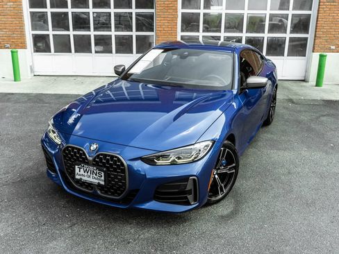 Used 2024 BMW 440i xDrive Coupe w/ Premium Package AWD/4WD image 2