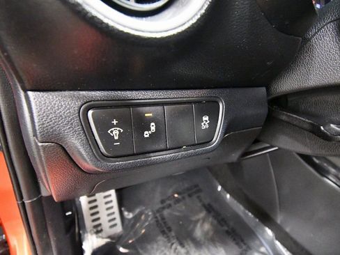 Certified 2022 Kia Forte GT-Line w/ GT-Line Technology Package image 18